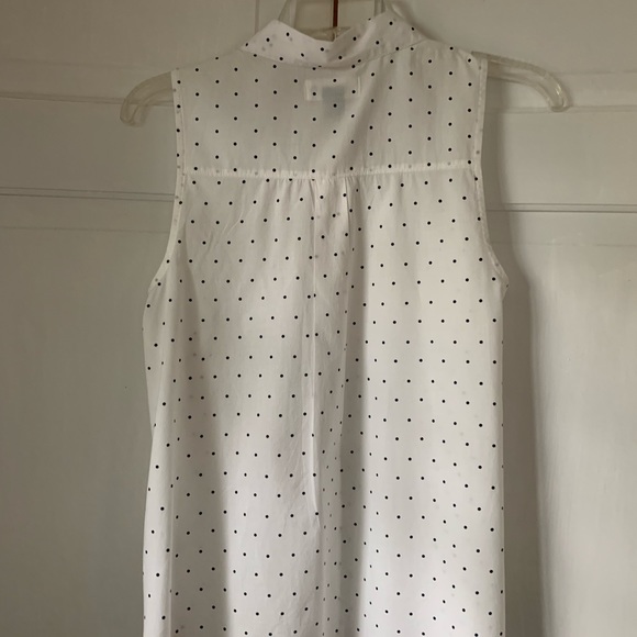 Cute White Black Dots Old Navy Sleeveless Blouse - Picture 3 of 6